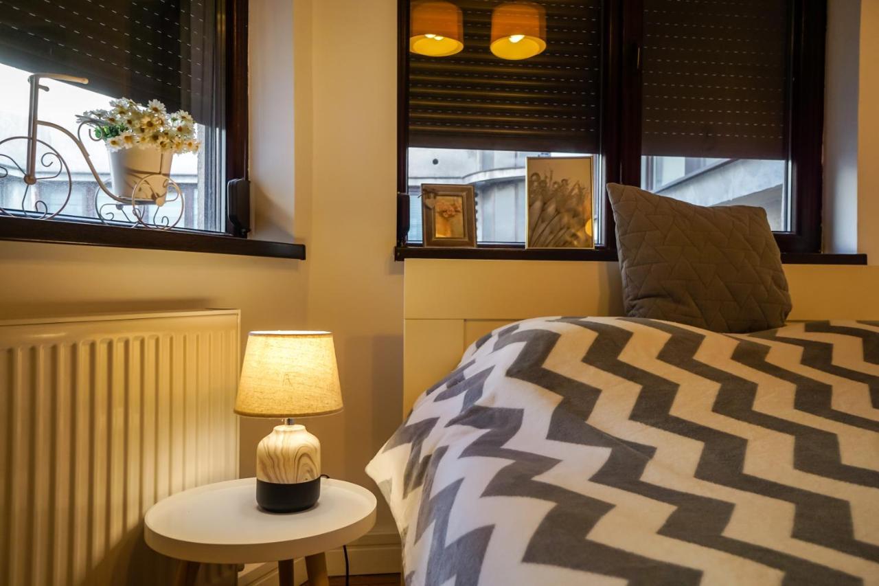 Apartament Victoriei Blue Bukareszt Zewnętrze zdjęcie